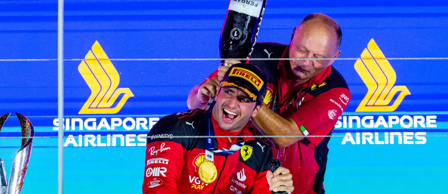 Carlos Sainz i Frederic Vasseur - Scuderia Ferrari / © Scuderia Ferrari