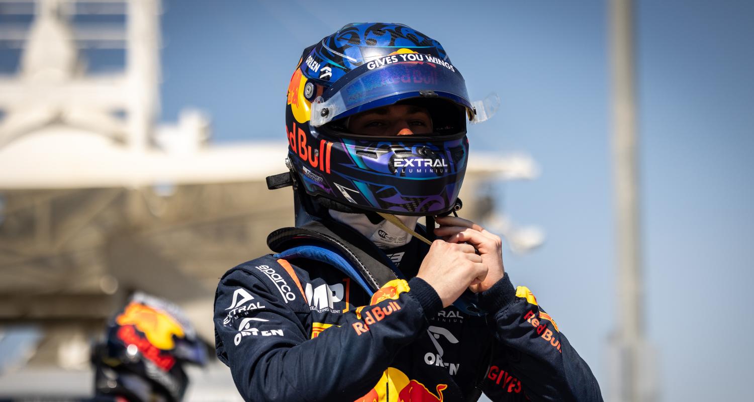 Kacper Sztuka - MP Motorsport / © Dutch Photo Agency Kacper Sztuka - MP Motorsport / © Dutch Photo Agency