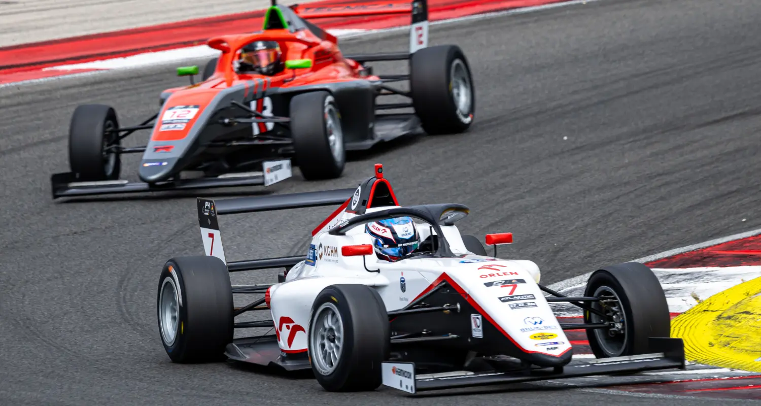 Maciej Gładysz - MP Motorsport / © Maciej Gładysz Racing Driver