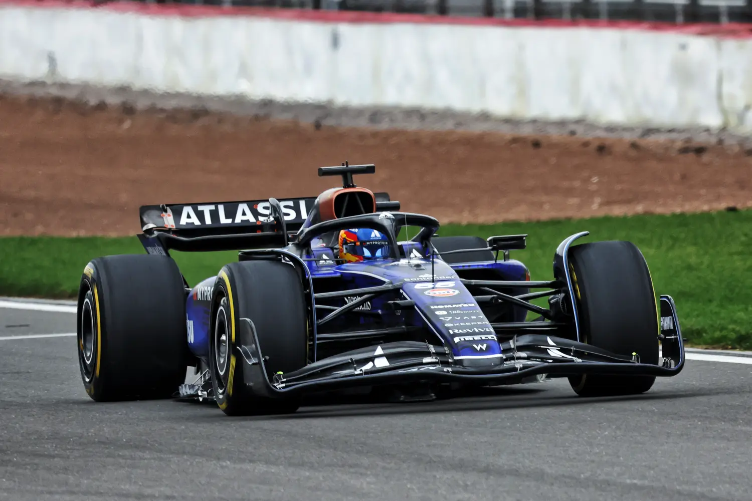 Carlos Sainz - Atlassian Williams Racing / © Williams F1