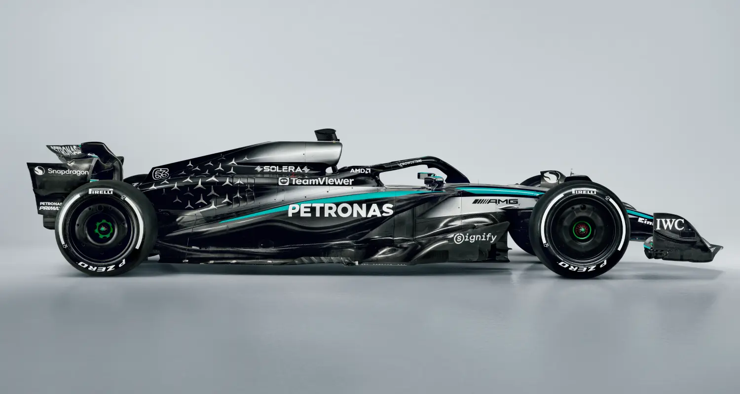 Mercedes 16 / © Mercedes-AMG Petronas F1 Team