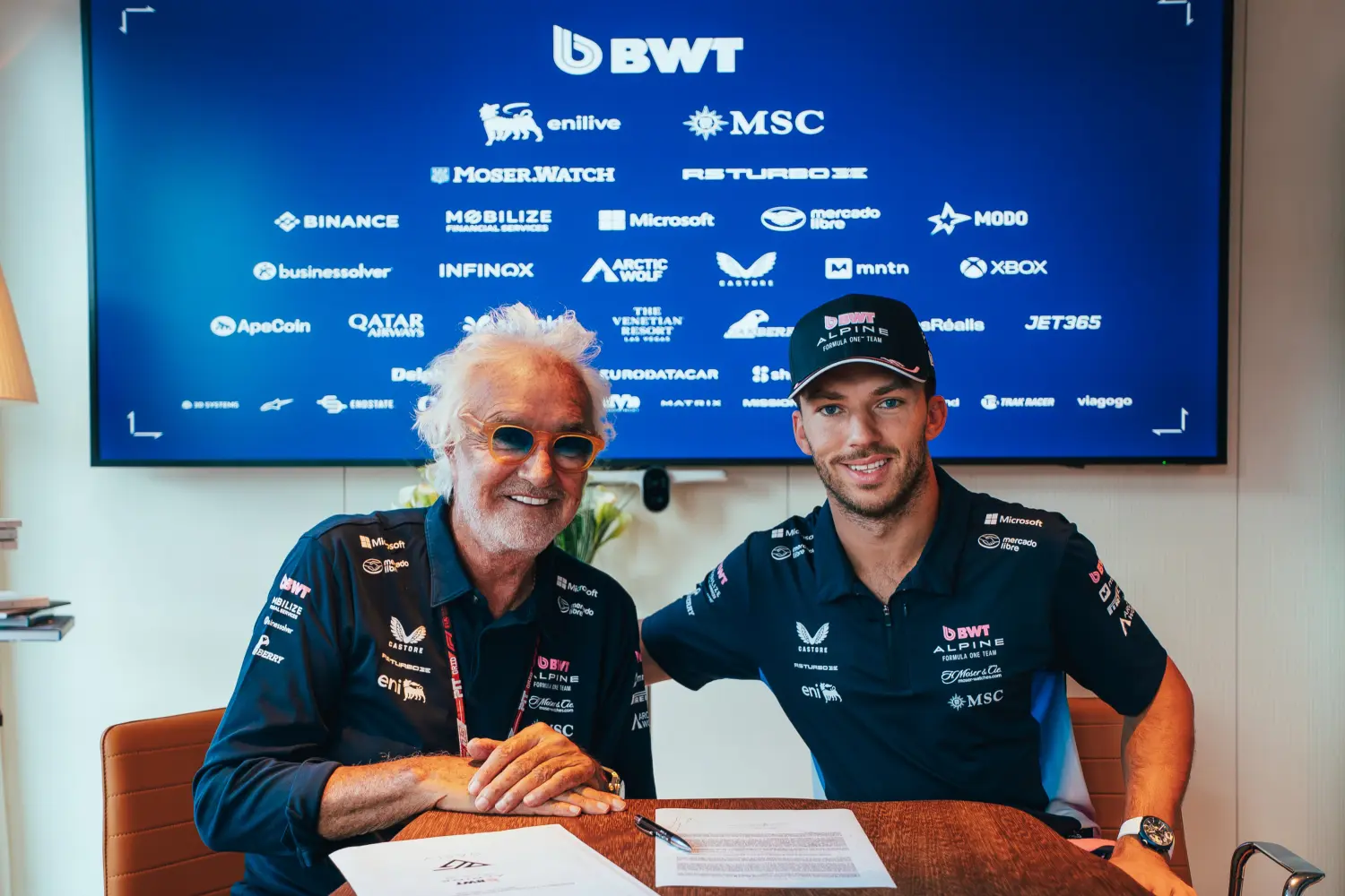 Pierre Gasly i Flavio Briatore - BWT Alpine F1 Team / © Alpine F1