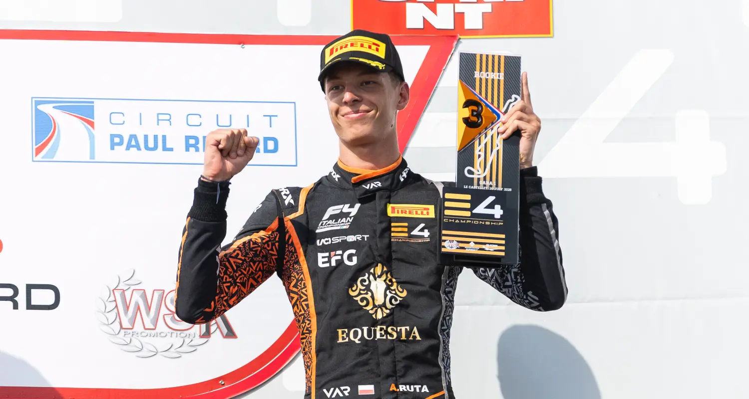 Aleksander Ruta - Van Amersfoort Racing / © Media4Racing
