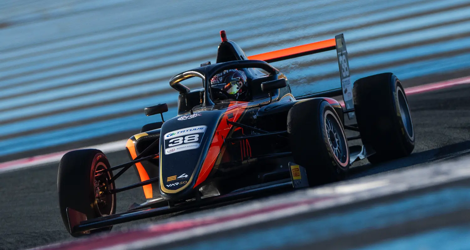 Aleksander Ruta - Van Amersfoort Racing / © Media4Racing Aleksander Ruta - Van Amersfoort Racing / © Media4Racing